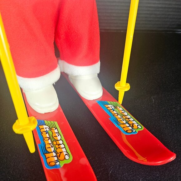 Vintage Musical Merry Skier Santa Claus On Skis Rolls Around & Plays Jingle Bell - Picture 3 of 10